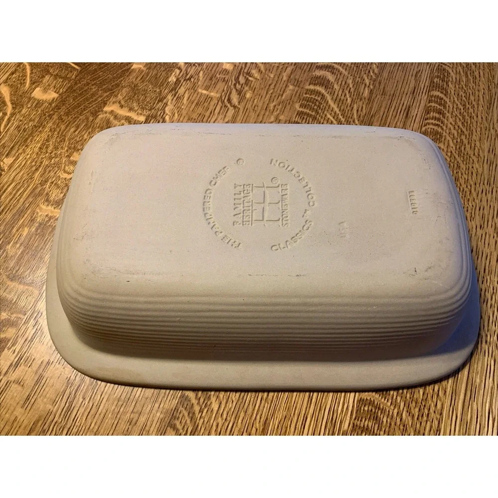 The Pampered Chef Family Heritage Collection Large Roasting Pan 17 x 11 x 4 USA